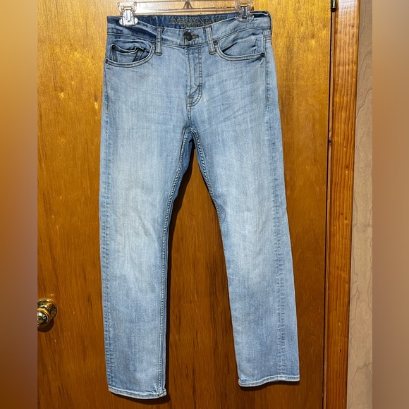 American Eagle Outfitters Young Men’s Core Flex Jeans Size 28x30 Like New - Picture 1 of 11